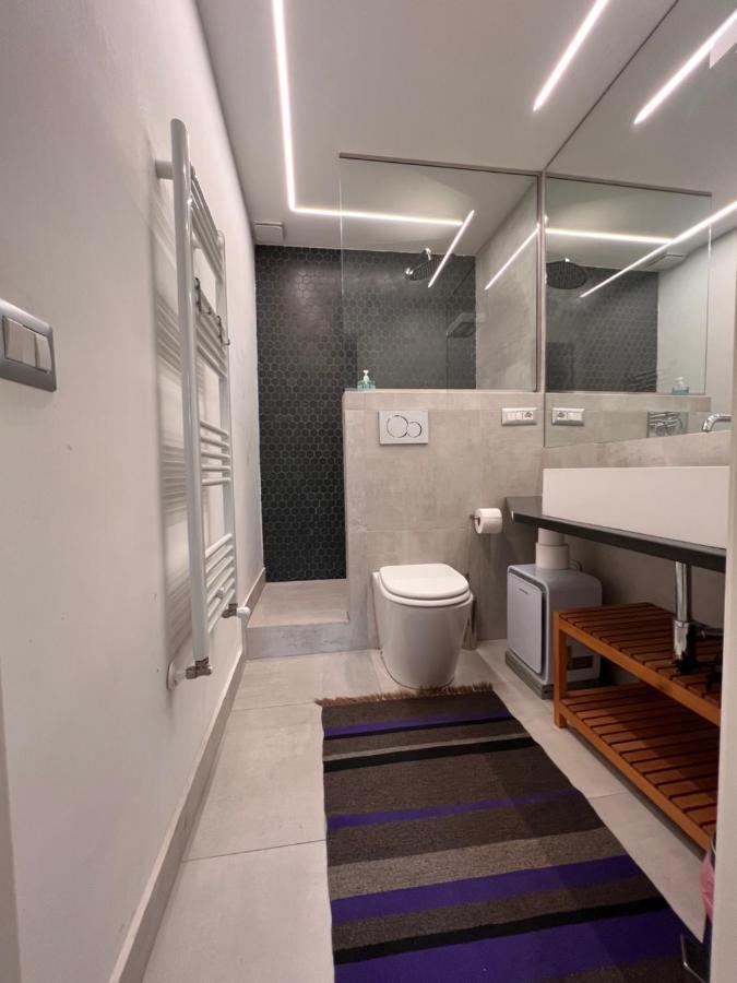 Rione Monti Studio Apt With Private Garden Рим Екстер'єр фото